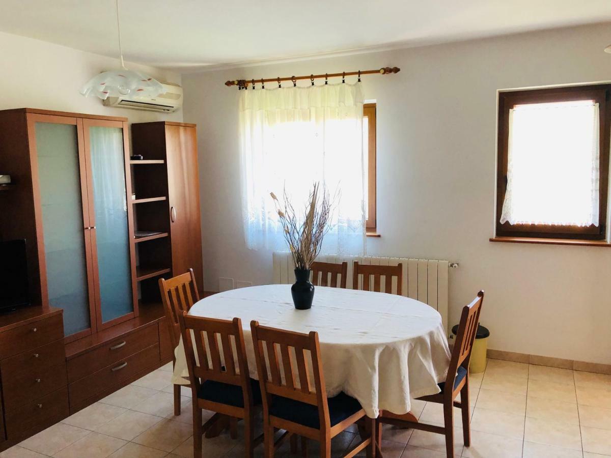 Appartement Rosita 1 à Rovinj Extérieur photo