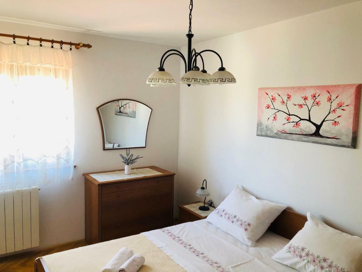 Appartement Rosita 1 à Rovinj Extérieur photo